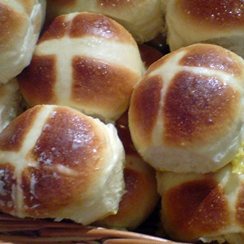 File:Hot cross buns (photo) (Radiopaedia 13007).jpg