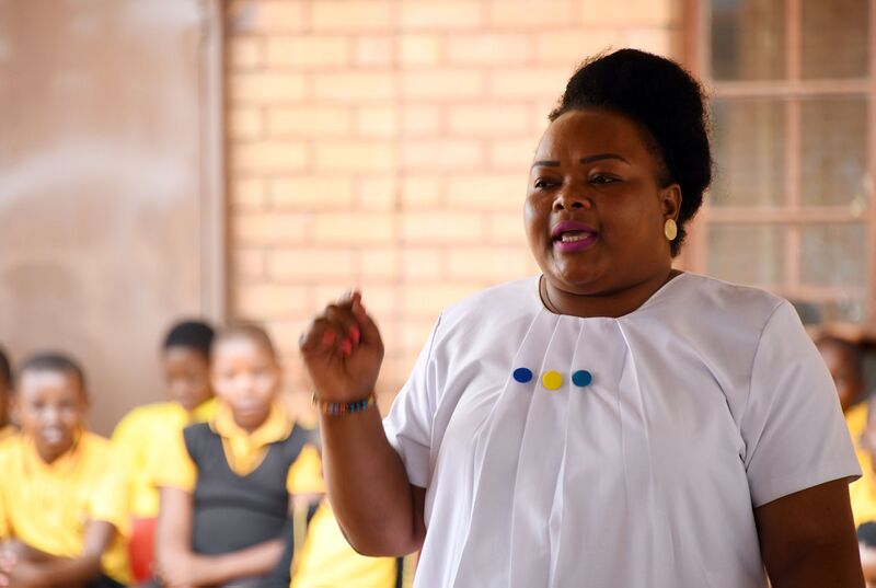 File:Deputy Minister Thembi Siweya donates stationery to various schools in Limpopo (GovernmentZA 49427920538).jpg