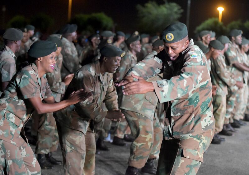File:Commander in Chief of the Armed Forces His Excellency President Cyril Ramaphosa delivers well wishes to the South African Armed Forces ahead of the national lockdown, 26 Mar 2020 (GovernmentZA 49704448957).jpg