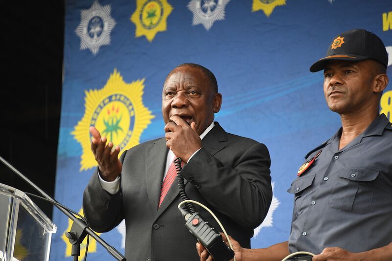 File:Commander in Chief of the Armed Forces His Excellency President Cyril Ramaphosa delivers well wishes to the South African Police Services ahead of the national lockdown, 26 Mar 2020 (GovernmentZA 49703580473).jpg