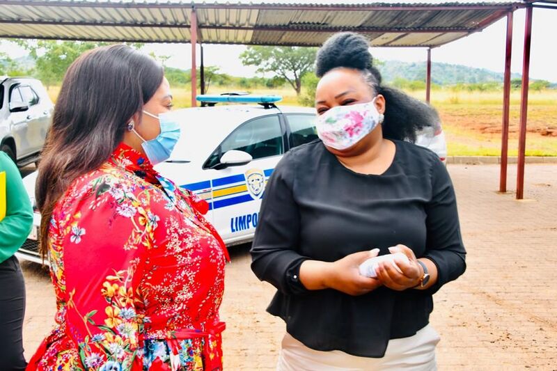 File:Deputy Minister Thembi Siweya visits St. Rita Hospital for frontline monitoring of the rollout of the vaccination programme, 23 Mar 2021 (GovernmentZA 50998846515).jpg