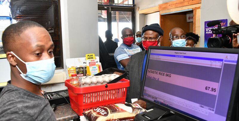 File:Deputy Minister Thembi Siweya and MEC Boitumelo Moiloa launch SA Post Office’s new cashless ATMs (GovernmentZA 49857422838).jpg