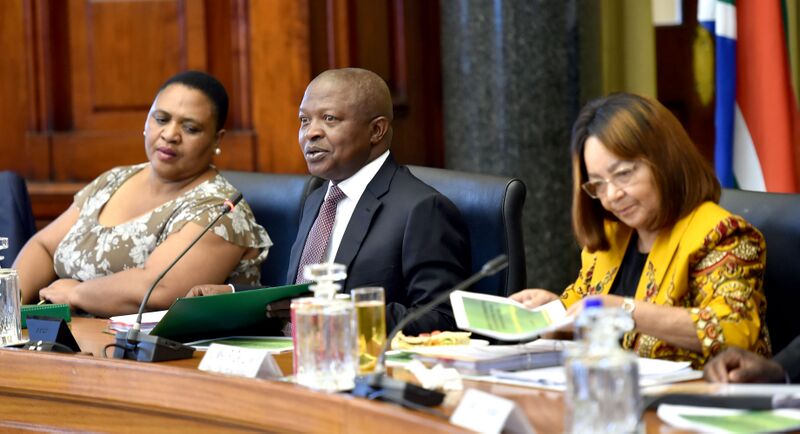 File:Deputy President David Mabuza chairs Inter-Ministerial Committee meeting on Land Reform (GovernmentZA 48726291238).jpg