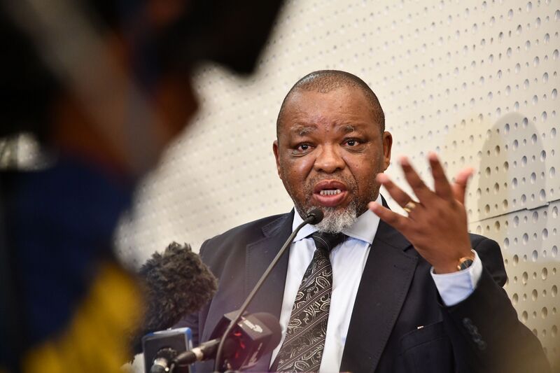 File:Minister Gwede Mantashe releases 2019 Mine Health and Safety Statistics (GovernmentZA 49433681143).jpg