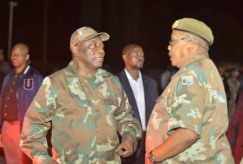 File:Commander in Chief of the Armed Forces His Excellency President Cyril Ramaphosa delivers well wishes to the South African Armed Forces ahead of the national lockdown, 26 Mar 2020 (GovernmentZA 49704138701).jpg