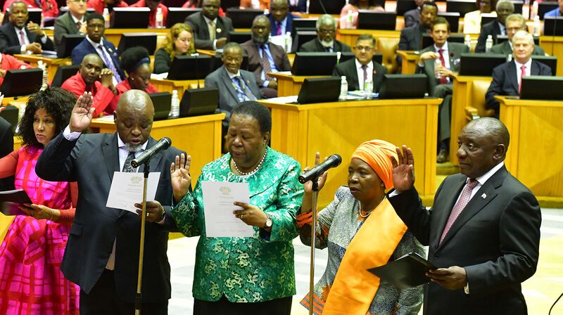 File:Chief Justice Mogoeng Mogoeng swears in designated members of the National Assembly (GovernmentZA 47118371334).jpg