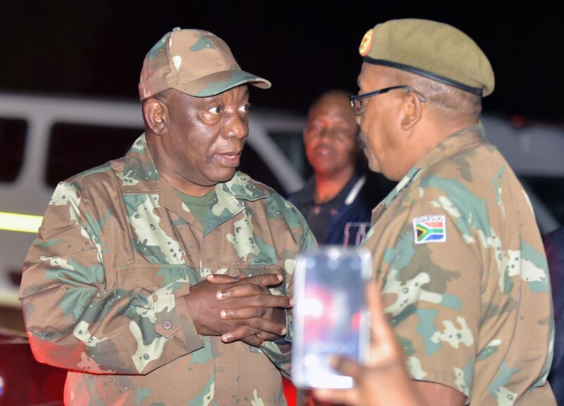 File:Commander in Chief of the Armed Forces His Excellency President Cyril Ramaphosa delivers well wishes to the South African Armed Forces ahead of the national lockdown, 26 Mar 2020 (GovernmentZA 49704139856).jpg