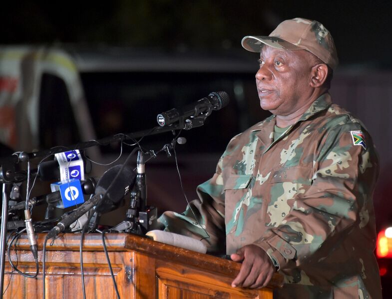 File:Commander in Chief of the Armed Forces His Excellency President Cyril Ramaphosa delivers well wishes to the South African Armed Forces ahead of the national lockdown, 26 Mar 2020 (GovernmentZA 49703605518).jpg