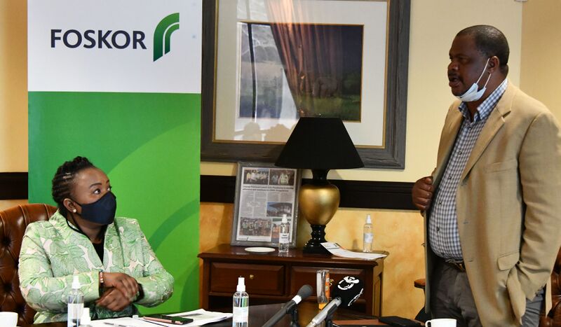 File:Deputy Minister Thembi Siweya and MEC of Economic Development in Limpopo Province, Mr Thabo Mokone monitor the state of readiness for Foskor Mine (GovernmentZA 49983596096).jpg