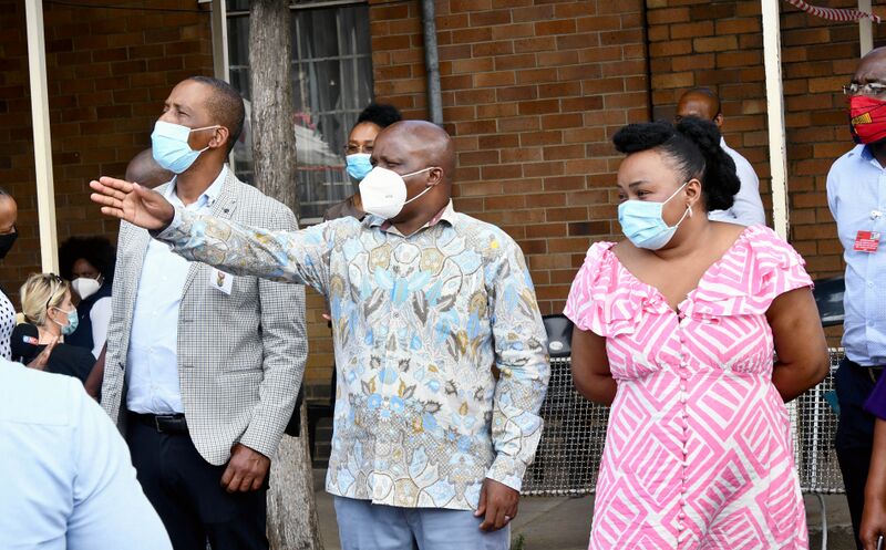 File:Deputy Minister Thembi Siweya conducts frontline monitoring visit at Aurum Research Institute and Klerksdorp Tertiary Hospital (GovernmentZA 51021932502).jpg