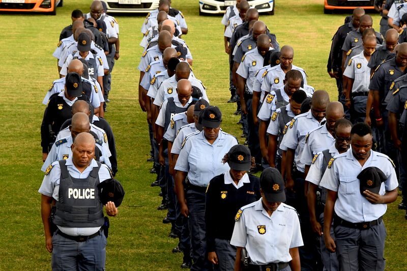File:Commander in Chief of the Armed Forces His Excellency President Cyril Ramaphosa delivers well wishes to the South African Police Services ahead of the national lockdown, 26 Mar 2020 (GovernmentZA 49704426832).jpg