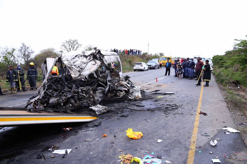 File:MEC Bheki Ntuli visits R34 accident scene in KwaZulu-Natal (GovernmentZA 50515636766).jpg