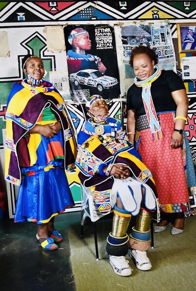 File:Deputy Minister Thembi Siweya visits artist, Dr Ester Mahlangu, 30 September 2020 (GovernmentZA 50400360713).jpg