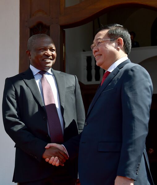File:Deputy President David Mabuza hosts Deputy Prime Minister Vuong Dinh Hue of the Socialist Republic of Vietnam (GovernmentZA 49018366541).jpg