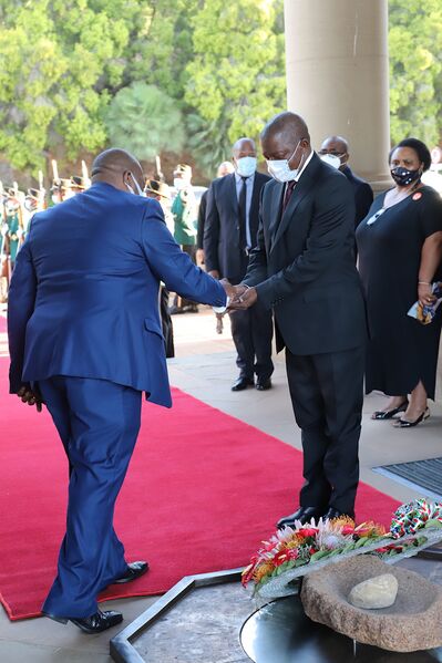 File:Deputy President Mabuza officiates the beginning of the 5 Days Remembrance of lives lost to Covid-19 and GBVF, 25 November 2020 (GovernmentZA 50644224746).jpg