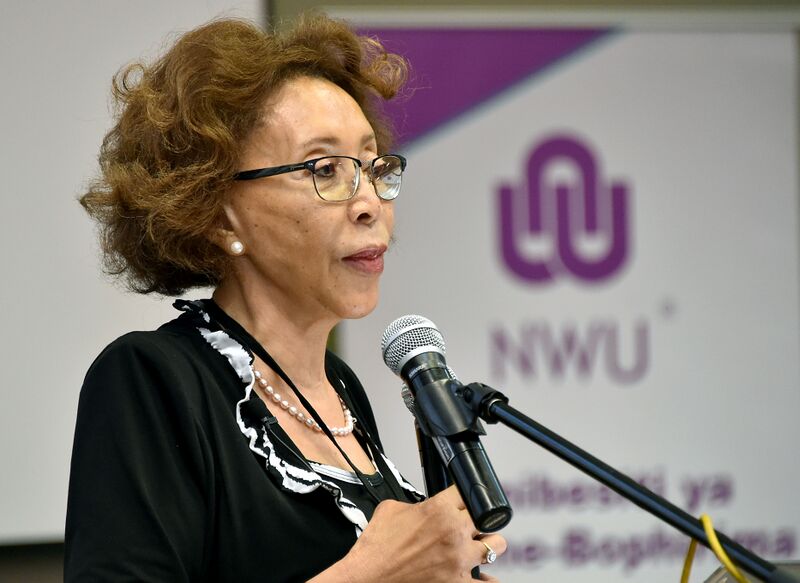File:First Lady Tshepo Motsepe addresses Child Health Priorities Conference at North-West University (GovernmentZA 49140891612).jpg